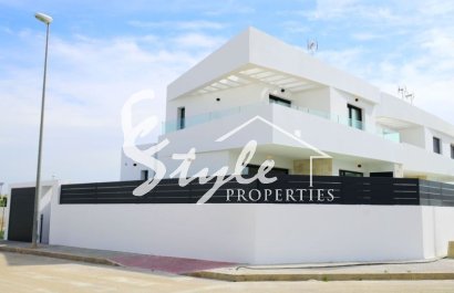 Новые виллы на продажу в Долорес, Коста Бланка, Испания. ON1888