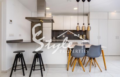 Вторичное жилье - Semi - Detached Villa - Ориуэла Коста  - Вилламартин