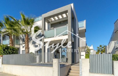 Ground floor apartment with private gardener sale  in ¨Amay¨, Punta Prima, Costa Blanca, Spain. REF.1211