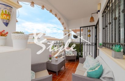 Продаётся квартира на верхнем этаже с собственным солярием и парковкой в ​​Ла-Синьуэлика, Пунта-Прима, Коста-Бланка. ID1965