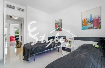 Resale - Apartment - Punta Prima