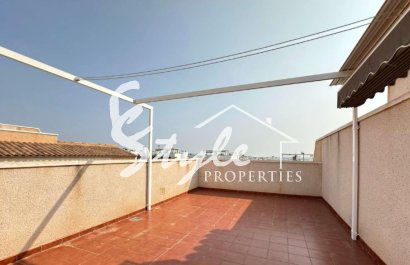 Продается квартира на верхнем этаже в Синуэлике, Пунта Прима, Ориуэла Коста. ID1841