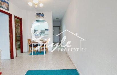 Buy apartment on the beach in Playa Del Cura, Torrevieja, Costa Blanca. ID: ST-6353