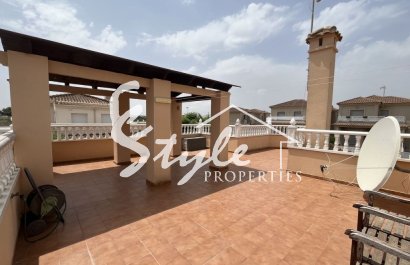 Купить виллу в Альморади, Коста Бланка. ID: ST-6355