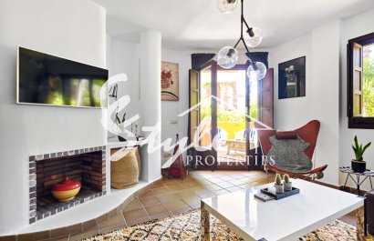 Apartment ground floor for sale in Panorama Park, Punta Prima, Costa Blanca. ID2933