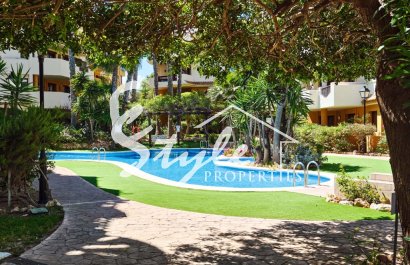 Resale - Apartamento - Punta Prima