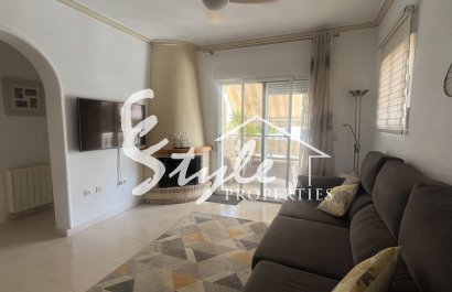 Купить виллу в Algorfa, Коста Бланка. ID: ST-6354