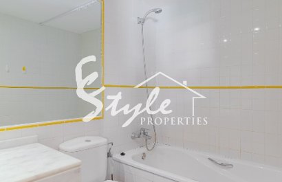 Resale - Apartment - Punta Prima