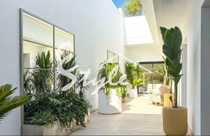 Nueva villa en venta en Ciudad Quesada, Alicante, Costa Blanca. ON1898