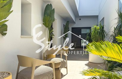 Nueva villa en venta en Ciudad Quesada, Alicante, Costa Blanca. ON1898