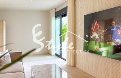 Nueva villa en venta en Ciudad Quesada, Alicante, Costa Blanca. ON1898