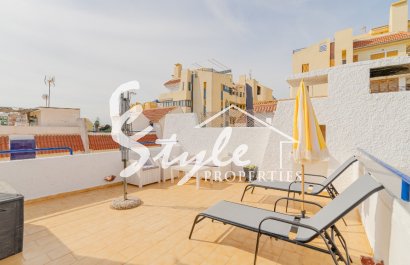 Продаётся отремонтированный триплекс в нескольких шагах от моря в Мар Азуль, Торревьеха, Коста Бланка. ID1950