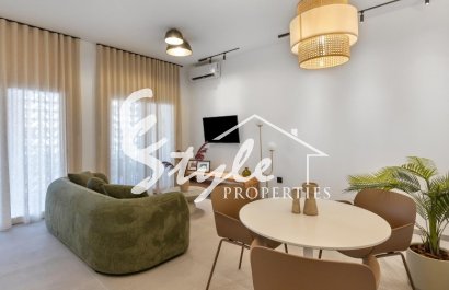 Новые квартиры на первом этаже на продажу недалеко от моря в Торревьехе, Коста Бланка, Испания, ON1901