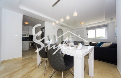 New build apartment for sale in Villamartin, Costa Blanca, Spain.ON1905