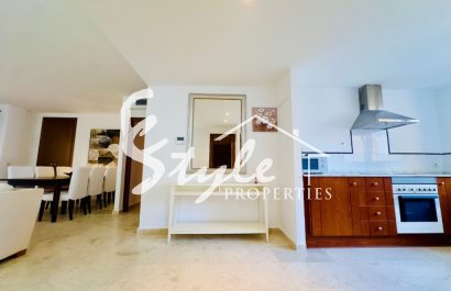 Resale - Apartment - Punta Prima