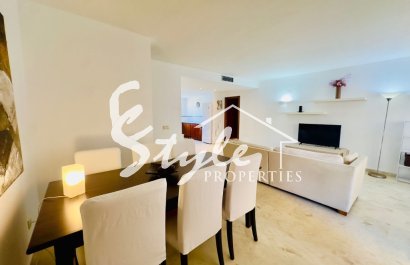 Resale - Apartment - Punta Prima
