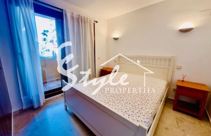 Resale - Apartment - Punta Prima