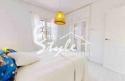 Resale - Apartment - Punta Prima