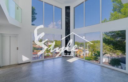 Villa de nueva construcción en venta en Los Balcones, Torrevieja, Costa Blanca. ON1756