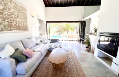 Nuevo - Villa - Sucina