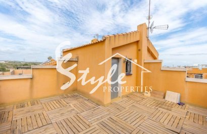 Просторный дом на продажу в Dream Hills II, Лос-Альтос, Коста-Бланка. ID1427