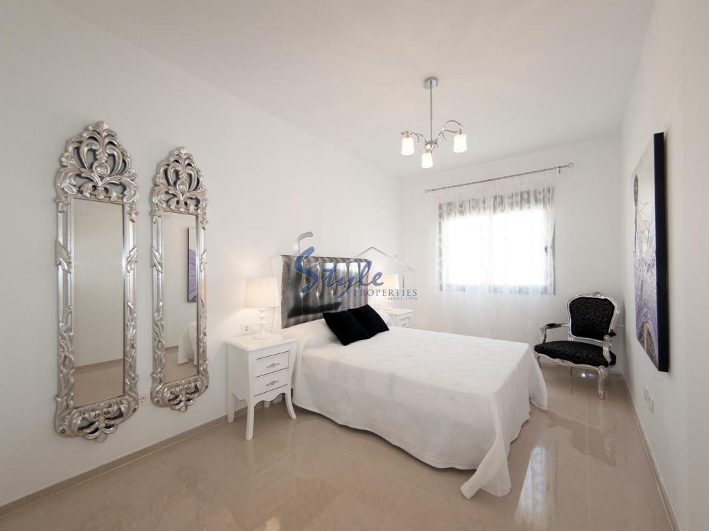 New luxury villa for sale in Doña Pepa, Ciudad Quesada ON245-4