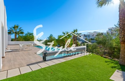 Resale - Villa - Las Colinas - Las Colinas Golf
