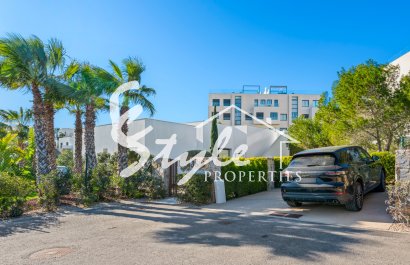 Resale - Villa - Las Colinas - Las Colinas Golf