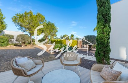 Resale - Villa - Las Colinas - Las Colinas Golf