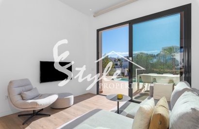 Resale - Villa - Las Colinas - Las Colinas Golf