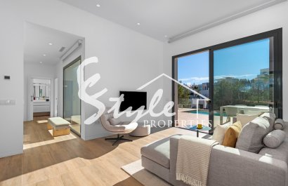 Resale - Villa - Las Colinas - Las Colinas Golf