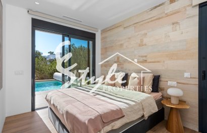 Resale - Villa - Las Colinas - Las Colinas Golf