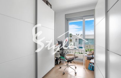 Вторичное жилье - Вилла - Ориуэла Коста  - Vistabella Golf