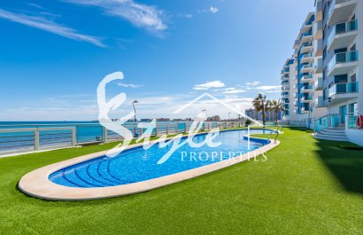 Resale - Apartment - La Manga - La Manga del Mar Menor