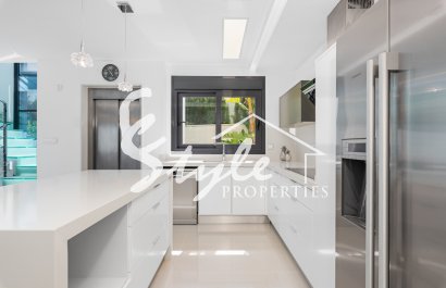 Вторичное жилье - Вилла - San Miguel - San Miguel De Salinas