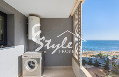 Resale - Apartment - Orihuela Costa  - Punta Prima