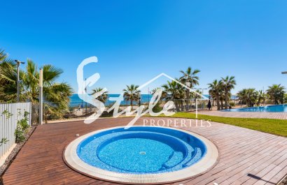 Resale - Apartment - Orihuela Costa  - Punta Prima