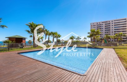 Resale - Apartment - Orihuela Costa  - Punta Prima