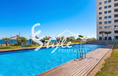 Resale - Apartment - Orihuela Costa  - Punta Prima