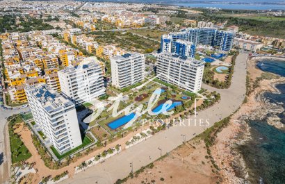 Resale - Apartment - Orihuela Costa  - Punta Prima