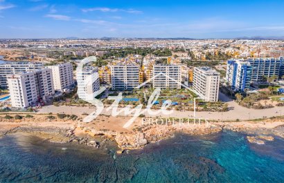 Resale - Apartment - Orihuela Costa  - Punta Prima