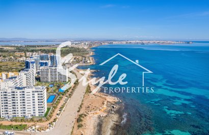 Resale - Apartment - Orihuela Costa  - Punta Prima