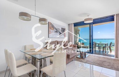 Resale - Apartment - Orihuela Costa  - Punta Prima