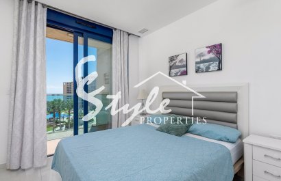 Resale - Apartment - Orihuela Costa  - Punta Prima