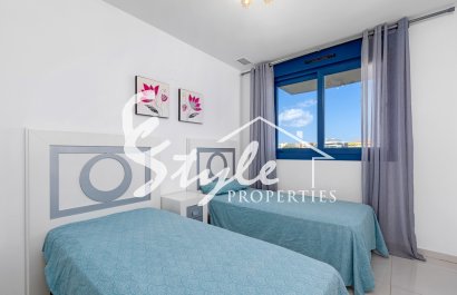 Resale - Apartment - Orihuela Costa  - Punta Prima