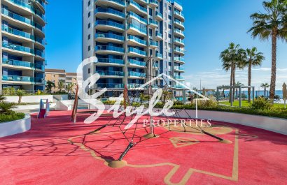 Resale - Apartment - Orihuela Costa  - Punta Prima