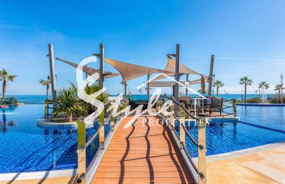 Resale - Apartment - Orihuela Costa  - Punta Prima