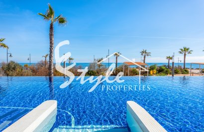 Resale - Apartment - Orihuela Costa  - Punta Prima