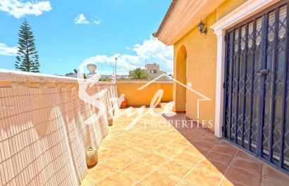 Resale - Villa - Torrevieja - Los Balcones