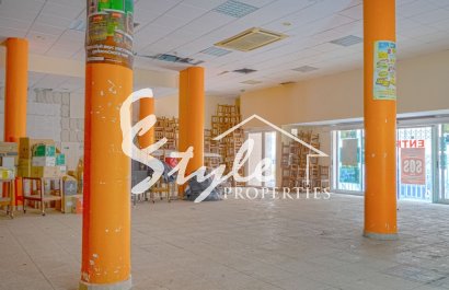 Вторичное жилье - Commercial - Torrevieja - Торревьеха